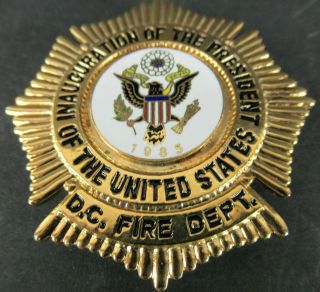 1985 OBSOLETE RONALD REAGAN PRESIDENTIAL INAUGURATION D.  C.  FIRE DEPT BADGE 2