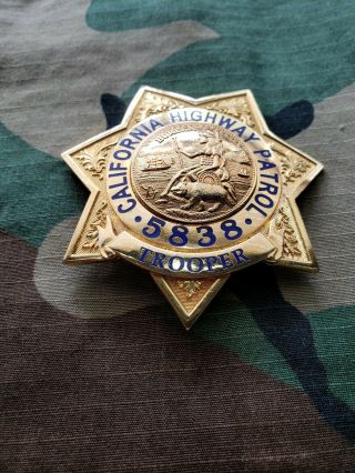 OBSOLETE VINTAGE California highway Patrol Trooper State Police Badge 2