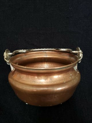 Vintage Copper Cauldron Kettle Vase/pot With (lion) Brass Handle