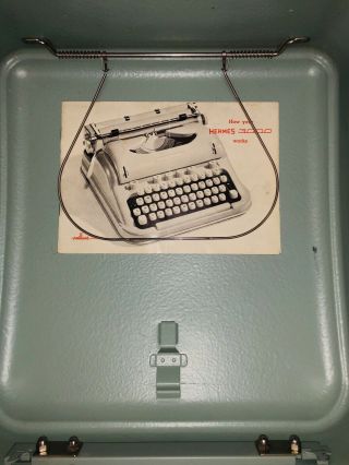 Vintage 1962 Hermes 3000 Typewriter With Case 3