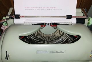 Vintage 1962 Hermes 3000 Typewriter With Case 5