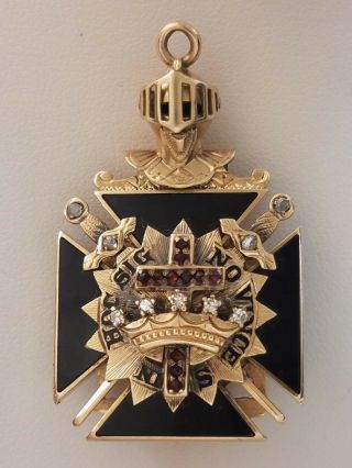 14k Yellow Gold And Diamond Masonic Knights Templar Cross Pendant And Chain
