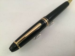 Montblanc Meisterstuck Legrand Ballpoint Pen Black Resin W/ Gold Trim 161 10456
