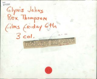 1958 Press Photo Actor Glynis Johns Rex Thompson Cameron Mitchell Celebrity 8X10 2