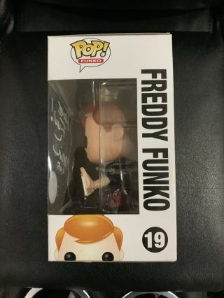 Funko Pop Freddy Funko As Ace Ventura LE12 (Signed By Mike Becker) 2