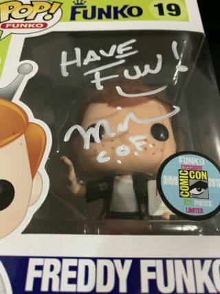 Funko Pop Freddy Funko As Ace Ventura LE12 (Signed By Mike Becker) 8
