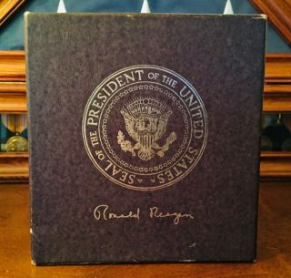 & Authentic Ronald Reagan Gift Presidential Seal Jelly Bean/Candy Jar 3