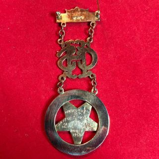 10K Gold 17.  6g.  Vintage Masonic Order of the Eastern Star Past Patron medal 5