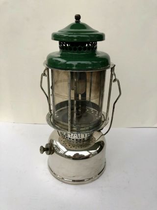 Vintage Coleman Quick Lite Kerosene Fueled Mica Lamp Antique Lantern