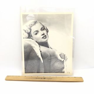 Marilyn Monroe Close Up Portrait 8x10 Black And White Photo