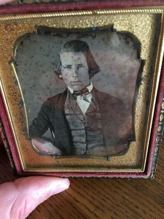 1/6 Plate Daguerreotype Handsome Young Man With Tie And 3 Piece Suit Fast Ship