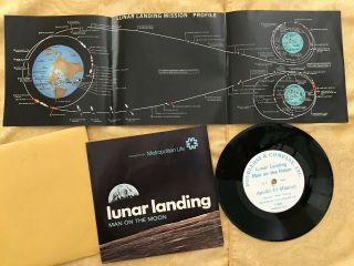 Lunar Landing Man On The Moon Apollo 11 45 Rmp & Map Metropolitan Life W/sleeve