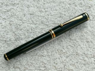 Sheaffer Connaisseur Green Fountain Pen 18 K 750 Gold F Nib -