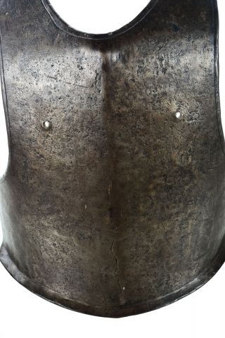 16th century Italian Armor Steel Breastplate - circa 1500 - 1520 8