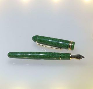 Nakaya Fountain Pen Celluloid Green 14 K Fine Soft
