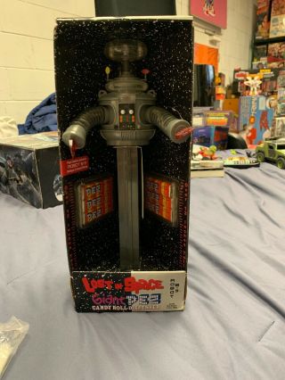2008 Giant Pez Lost In Space B - 9 Robot 13 Inch Tall Nib Candy Dispenser Danger