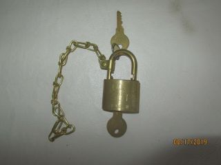 Vintage U.  S.  Set Military Brass Footlocker Padlock W/ Chain & 2 Keys