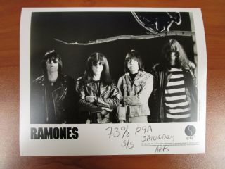 Vtg Glossy Press Photo Punk Rock Band The Ramones,  Blitzkrieg Bop,  Sedated 4