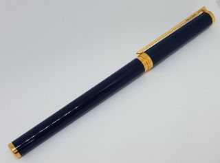 Authentic S.  T.  Dupont Fountain Pen,  18kt Nib,  Laque De Chine