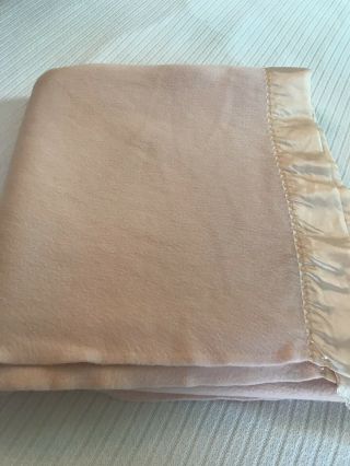 Vtg Fieldcrest Touch of Class Blanket Salmon Pink Acrylic Size 82X91” USA Made 7