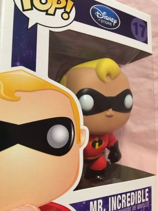 Funko Pop Mr.  Incredible 17 Disney Store Series 2 The Incredibles Vaulted HTF 2
