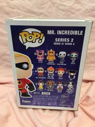 Funko Pop Mr.  Incredible 17 Disney Store Series 2 The Incredibles Vaulted HTF 5