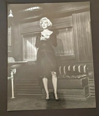 Marilyn Monroe Huge Vintage 11 X 14 Sexy Movie Unit Photo Some Like It Hot Vv
