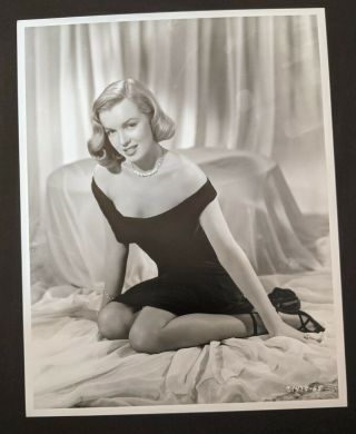 Marilyn Monroe Huge Vintage 11 X 14 Sexy Glamour Photo Early 1950s Image Vv