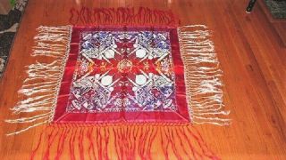 VTG WWII RED TAJ MAHAL STYLE EMBROIDERED TABLECLOTH PIANO SHAWL W FRINGE 2