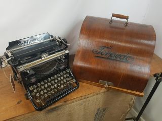 Collectible Typewriter Torpedo 5b,  Case - No Risk With