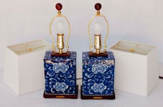 Ralph Lauren Blue And White Floral Lotus Table Lamps Pair Set 2
