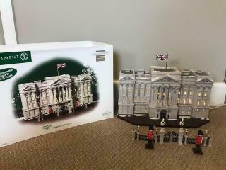Department 56 Buckingham Palace 56.  58736 Limited Edition
