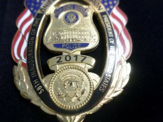 RARE US SECRET SERVICE ISSUE INAUGURATION POLICE BADGE 2017 DONALD TRUMP 1ST TER 3