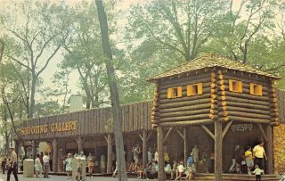Cedar Point Sandusky Ohio 1950 - 60s Postcard Amusement Park Trading Post Shooting