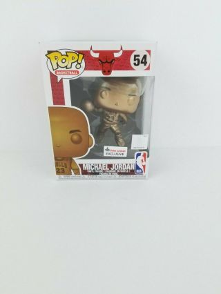 Funko Pop Nba Chicago Bulls Bronze Michael Jordan Mj 54 Foot Locker Exclusive