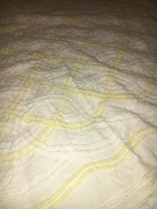 Vintage Chenille Bedspread Yellow Bone White Full Size 104” X 85” 2