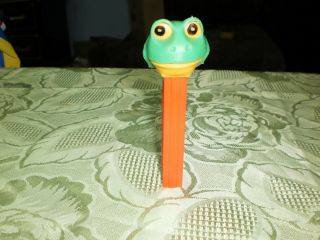 Frog - Dispenser With A Whistle - Made In Yugoslavia
