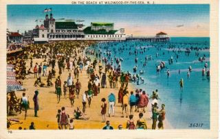 On The Beach At Wildwood - By - The - Sea,  Jersey Linen Postcard - Posted 1938