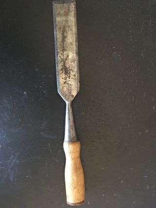 Vintage T.  H.  Witherby 1.  5 Inch Slick Chisel.