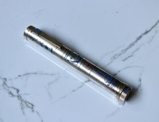 Omas INVISIBILIS Limited Edition Silver Fountain Pen with display box 3