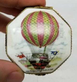 Antique Vintage Fine Limoges France Small Stamp Snuff Pill Box Balloon