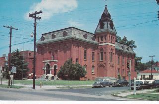 Bern,  North Carolina,  1940 - 60s; Court House