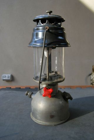 Old Gloria Light Co.  kerosene pressure lantern lamp Made in Melbourne Australia 2