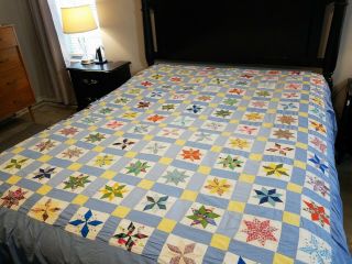 Vintage Hand Tied,  Cutter Quilt Multi - Colored 8 - Point Star With Ruffle 59 X 80