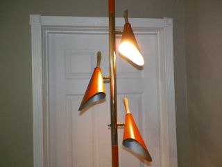 Vintage Mid Century Modern Retro Tension Pole Floor Lamp Orange Metal Cones 8