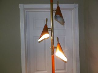 Vintage Mid Century Modern Retro Tension Pole Floor Lamp Orange Metal Cones 9