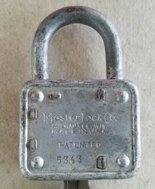 Vintage Master Lock 77 Lion Ornate Tiger Face Padlock Lock W/ 2 Keys USA 3