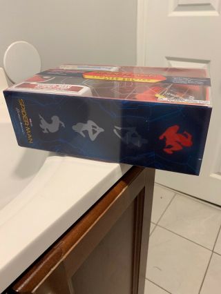 Funko Pop Spider - Man Homecoming: Pop 259 & Blu - Ray Limited - Edition Gift Box 6