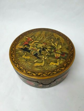 Vintage Painted Paper Mache Round Trinket Box Hunting Scene 4 1/4 " X 1 1/2 " Tall