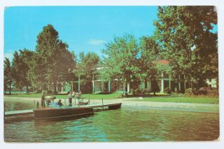 Postcard Oakwood Hotel,  Lake Wawasee,  Syracuse,  Indiana,  1954